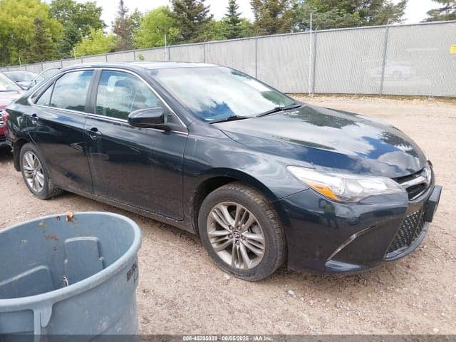 2017 TOYOTA CAMRY SE - 1