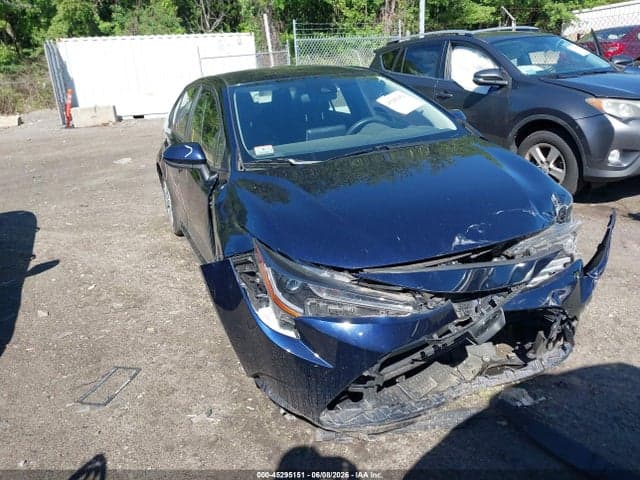 2021 TOYOTA COROLLA LE 1
