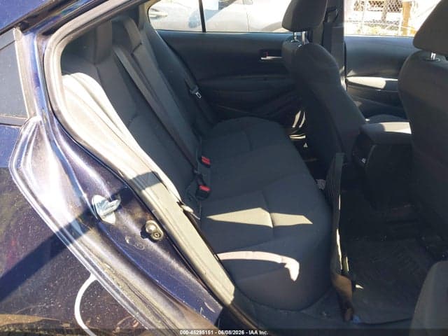 2021 TOYOTA COROLLA LE 8