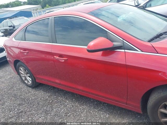 2019 HYUNDAI SONATA SE 13