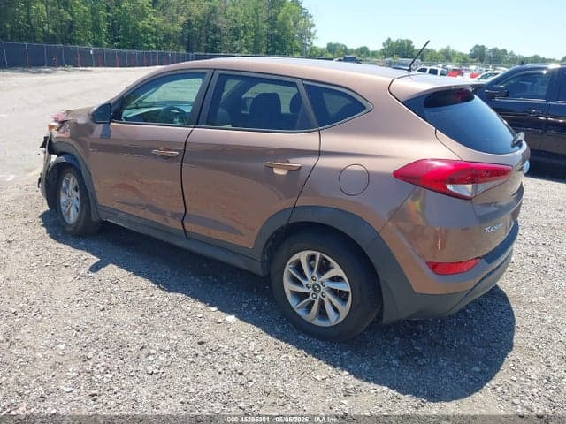 2017 HYUNDAI TUCSON SE 3