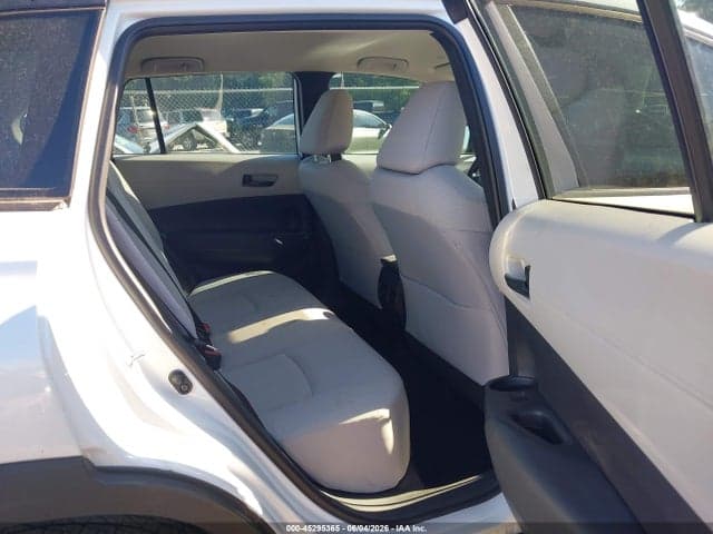 2022 TOYOTA COROLLA CROSS L 8