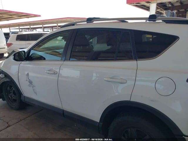 2017 TOYOTA RAV4 LE 14