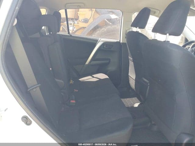 2017 TOYOTA RAV4 LE 8