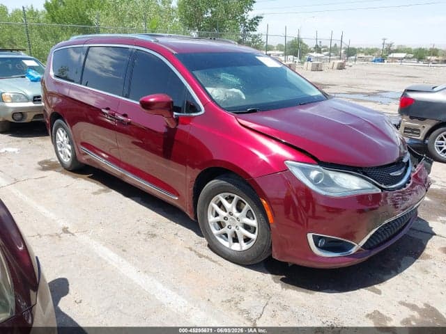 2020 CHRYSLER PACIFICA TOURING L - 1