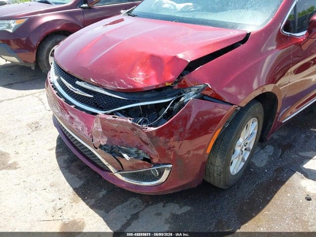 2020 CHRYSLER PACIFICA TOURING L 6