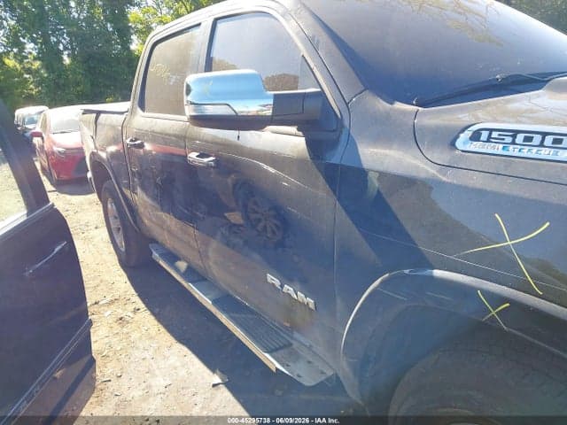 2022 RAM 1500 LARAMIE 4X4 5'7 BOX 6