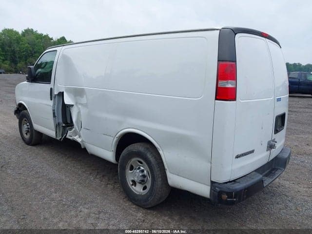 2017 CHEVROLET EXPRESS 2500 WORK VAN 4