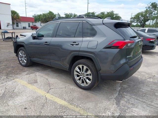 2025 TOYOTA RAV4 XLE PREMIUM 3