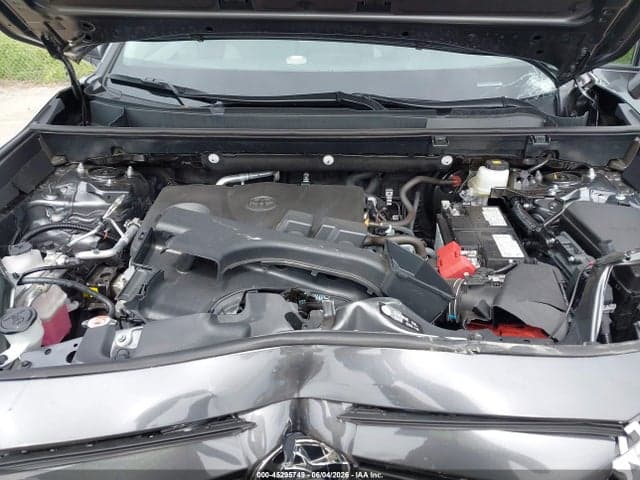 2025 TOYOTA RAV4 XLE PREMIUM 10