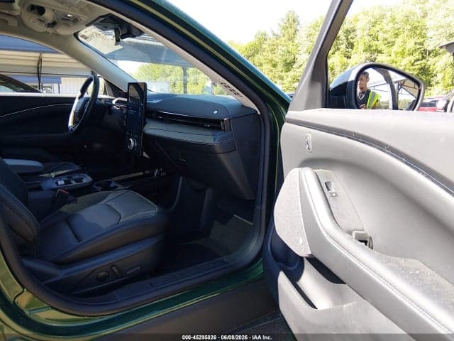 2025 FORD MUSTANG MACH-E PREMIUM 5
