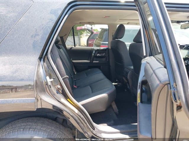 2024 TOYOTA 4RUNNER TRD OFF ROAD PREMIUM 8