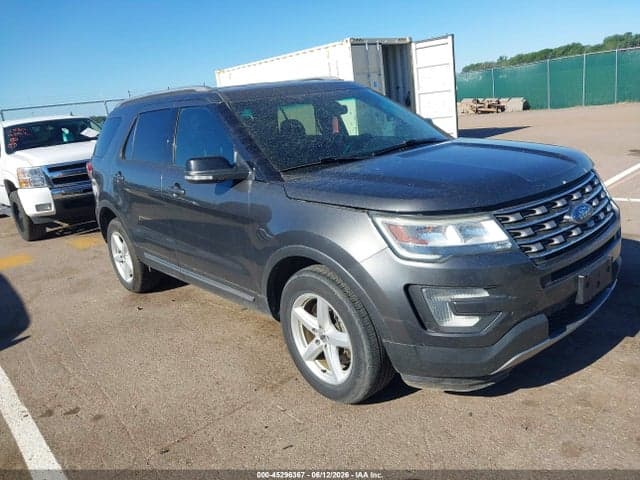 2017 FORD EXPLORER XLT 1