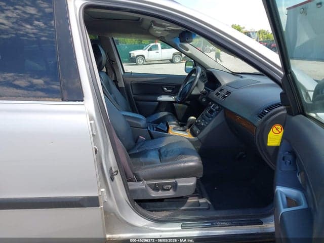 2004 VOLVO XC90 2.5T 5