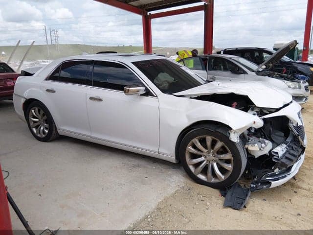 2020 CHRYSLER 300 LIMITED 14