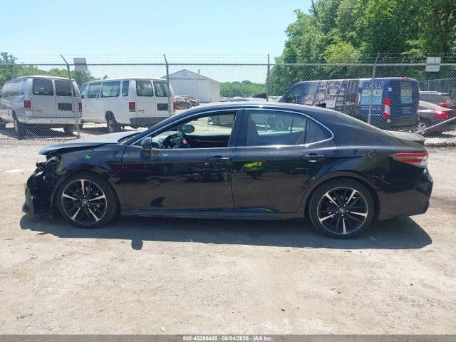 2018 TOYOTA CAMRY XSE V6 14