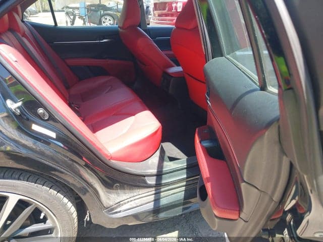 2018 TOYOTA CAMRY XSE V6 8
