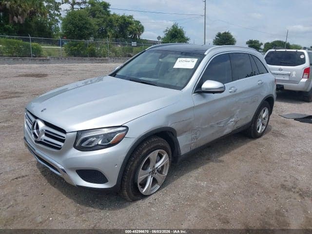 2018 MERCEDES-BENZ GLC 300 2