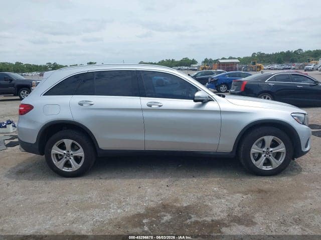 2018 MERCEDES-BENZ GLC 300 13