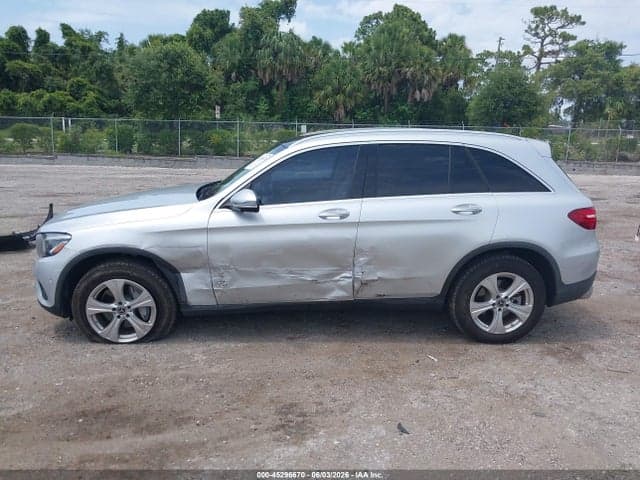 2018 MERCEDES-BENZ GLC 300 14
