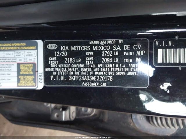 2021 KIA FORTE FE 9