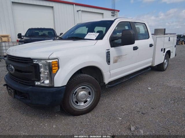 2017 FORD F-250 XL 2