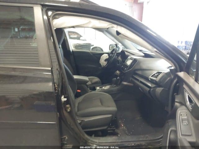 2023 SUBARU FORESTER PREMIUM 5