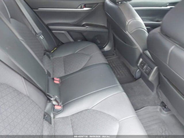 2022 TOYOTA CAMRY XSE 8