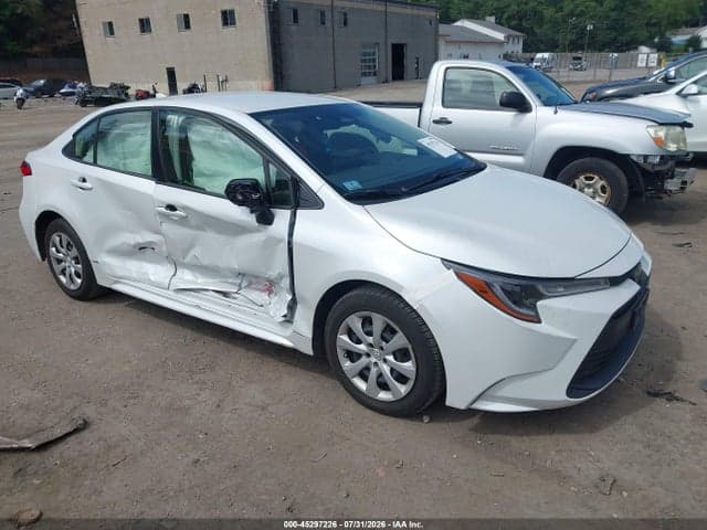2024 TOYOTA COROLLA LE 1