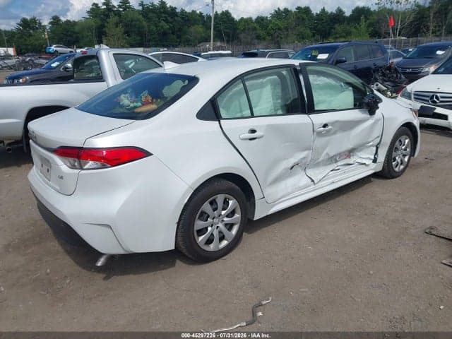 2024 TOYOTA COROLLA LE 4