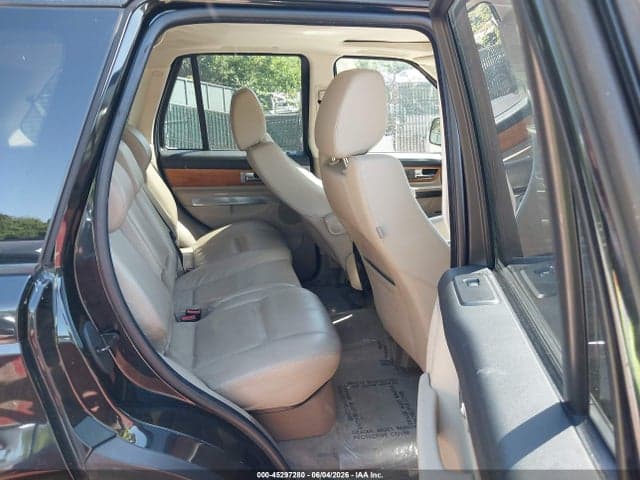 2011 LAND ROVER RANGE ROVER 8