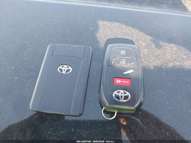 2025 TOYOTA TACOMA SR5 11