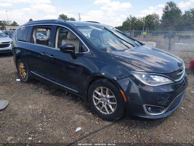 2020 CHRYSLER PACIFICA TOURING L 1