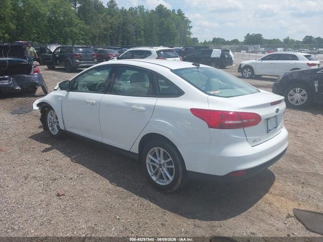 2017 FORD FOCUS SE 3
