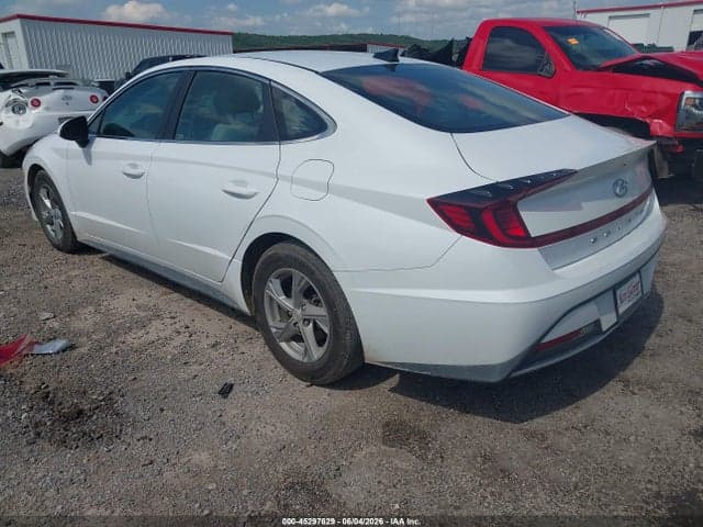 2021 HYUNDAI SONATA SE 3