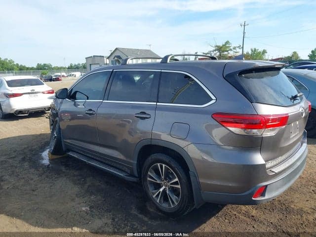 2017 MITSUBISHI OUTLANDER SEL 3