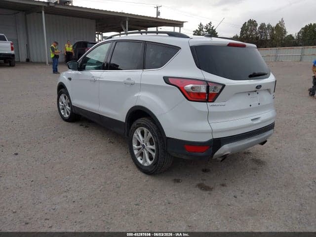 2018 FORD ESCAPE SE 3