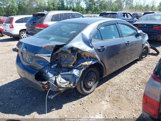2017 TOYOTA COROLLA LE 4