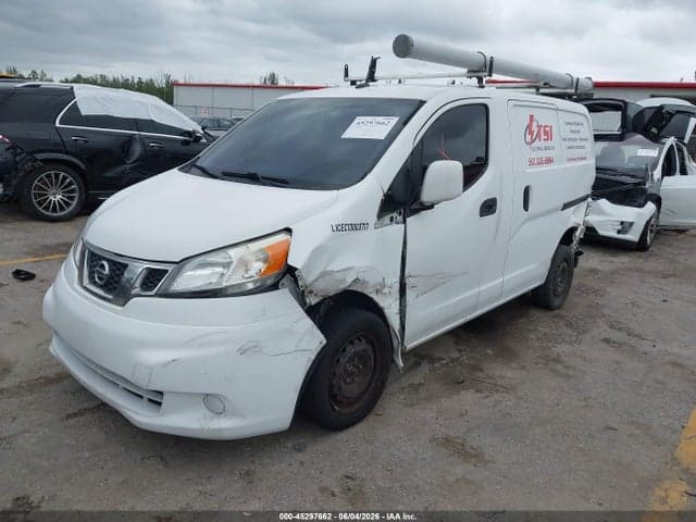 2017 NISSAN NV200 SV 2