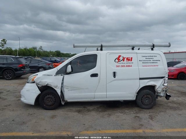 2017 NISSAN NV200 SV 14