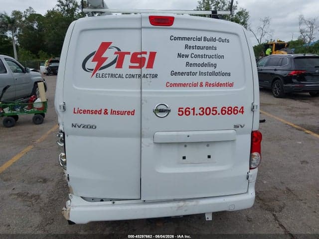2017 NISSAN NV200 SV 16