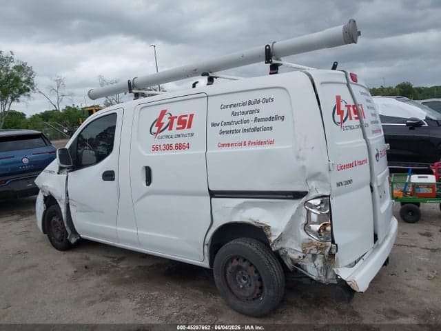 2017 NISSAN NV200 SV 3