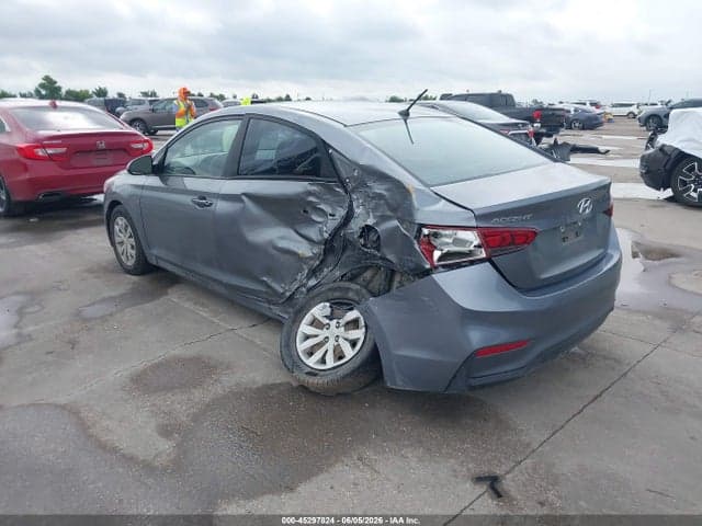 2019 HYUNDAI ACCENT SE 3