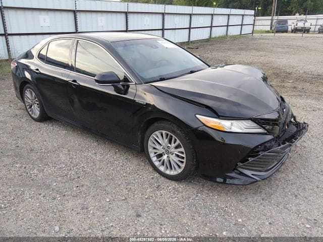 2018 TOYOTA CAMRY HYBRID XLE - 1