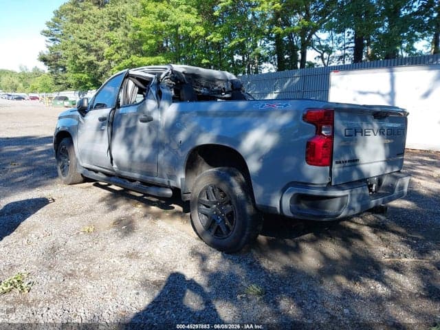 2024 CHEVROLET SILVERADO 1500 4WD SHORT BED CUSTOM 3