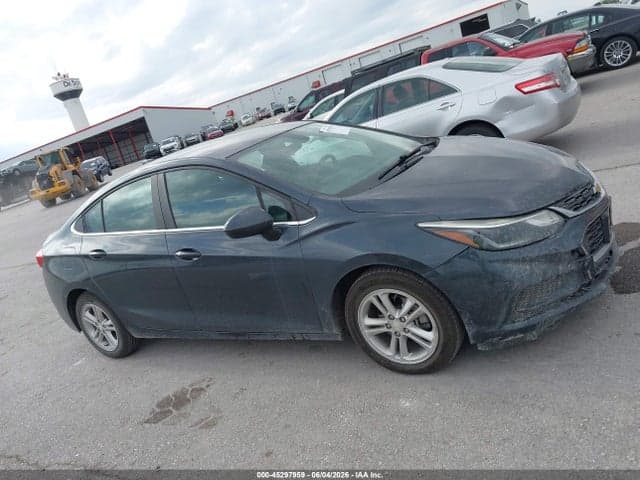 2017 CHEVROLET CRUZE LT AUTO 13