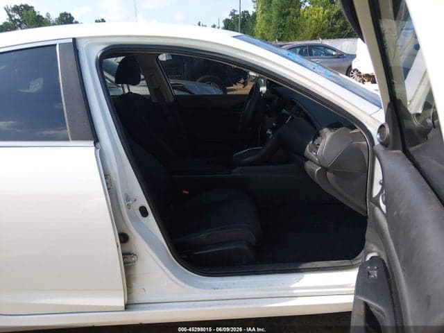 2022 HONDA INSIGHT EX 5