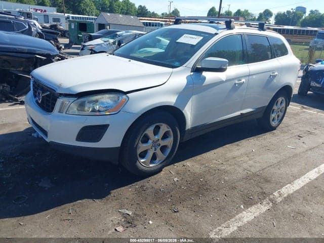 2013 VOLVO XC60 3.2 2