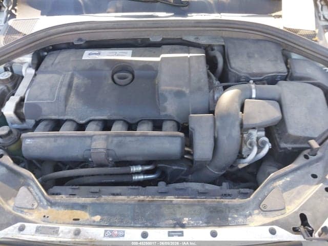 2013 VOLVO XC60 3.2 10