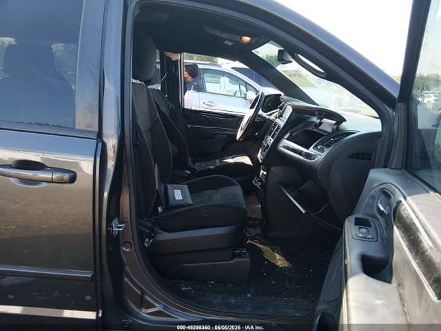 2017 DODGE GRAND CARAVAN SE PLUS 5